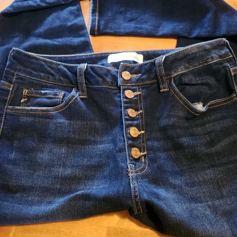 Curvy Kancan button up jeans